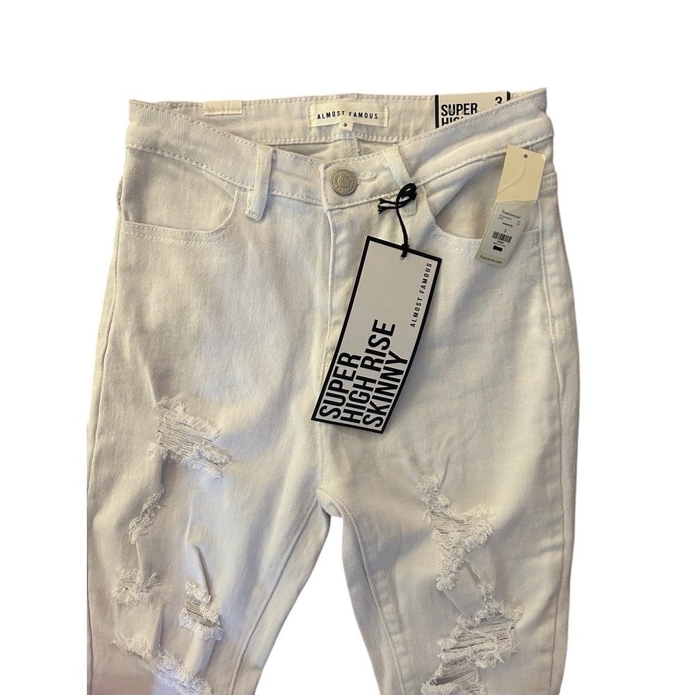 Almost Famous Jeans  Sz 3 Super High Rise Skinny White Distressed Denim NWT New